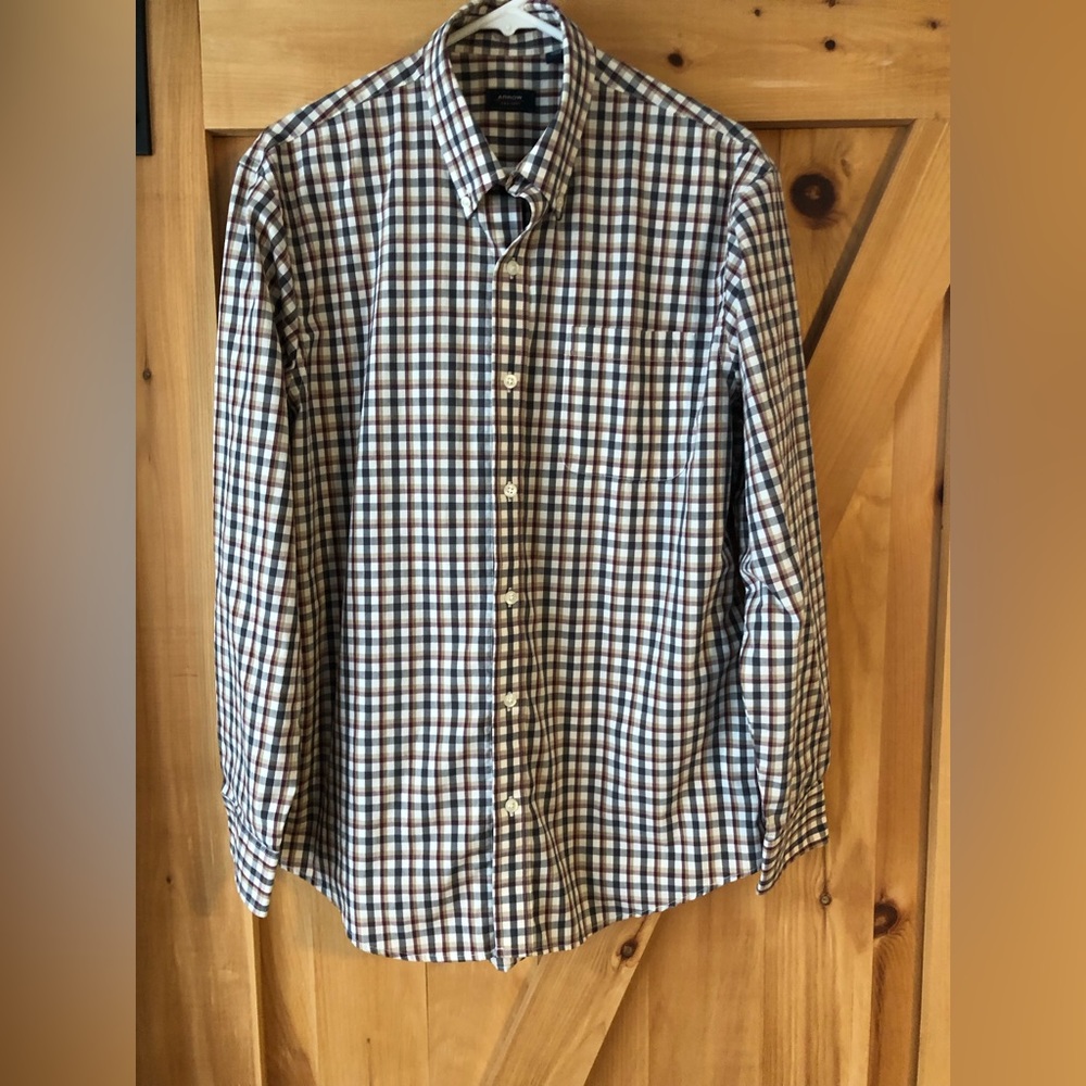 Men’s Arrow Dress Shirt